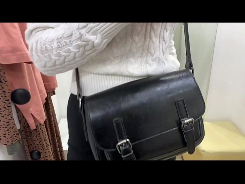 ❤️ Публічна мастурбація молодої сучки FeralBerry фалоімітатором у примірочній Якісне порно на uk.tube-sexer-com.ru ️❤